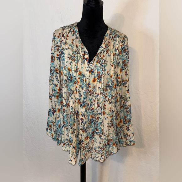 Karlie Multicolor Floral Blouse - Picture 1 of 6